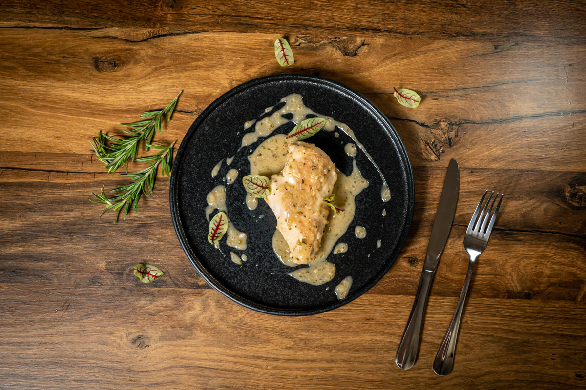 chicken marsala dish