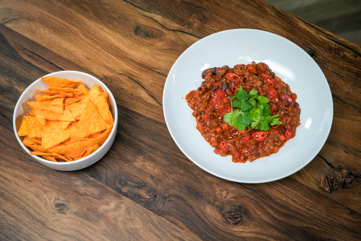 cooking chili con carne