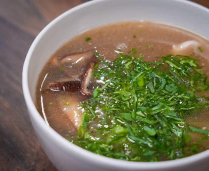 vietnamese food pho soup