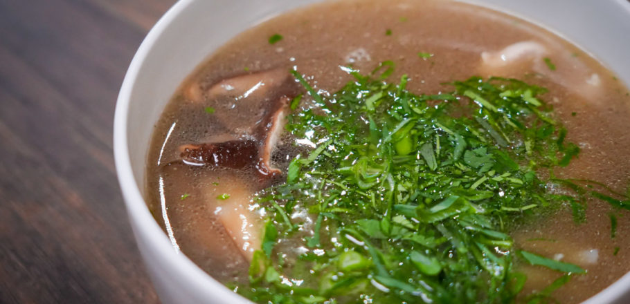 vietnamese food pho soup