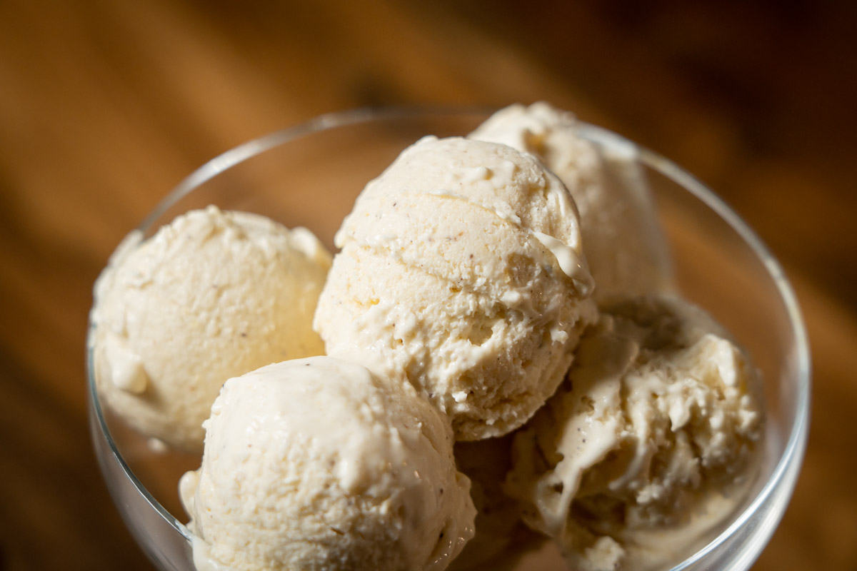 homemade vanilla ice cream