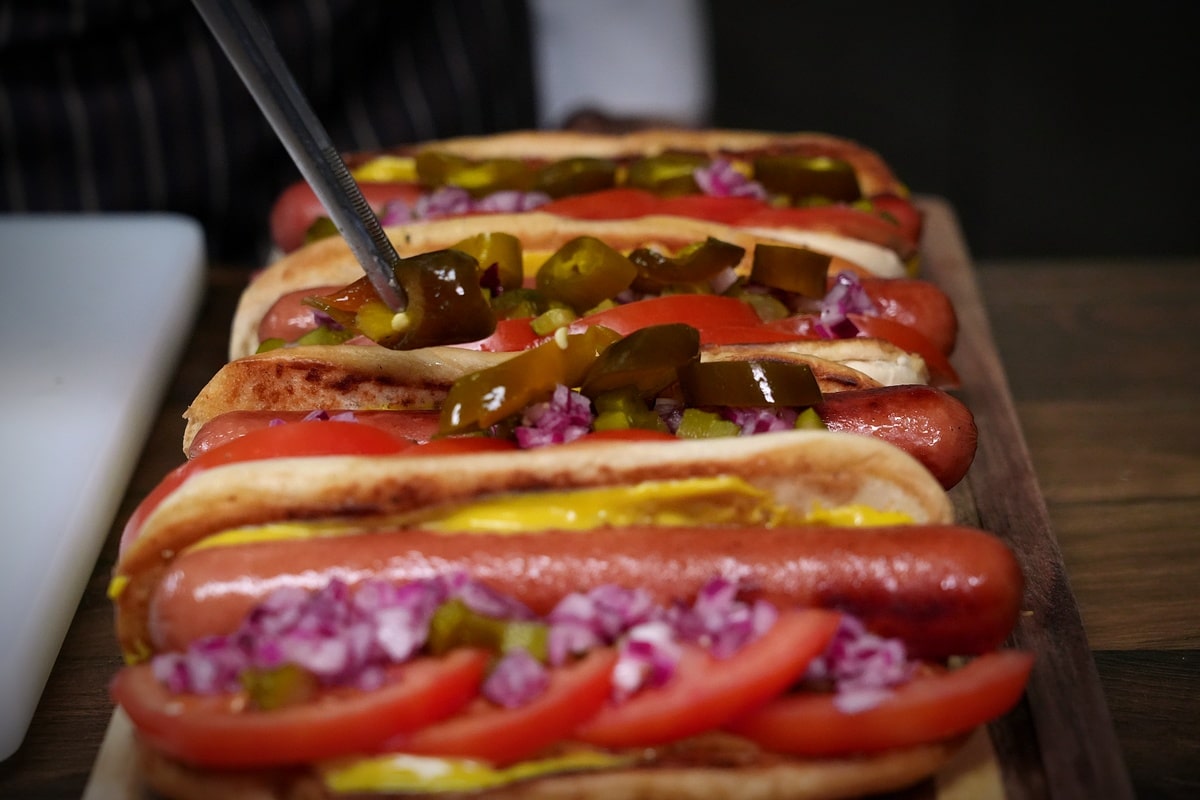 chicago hot dog style