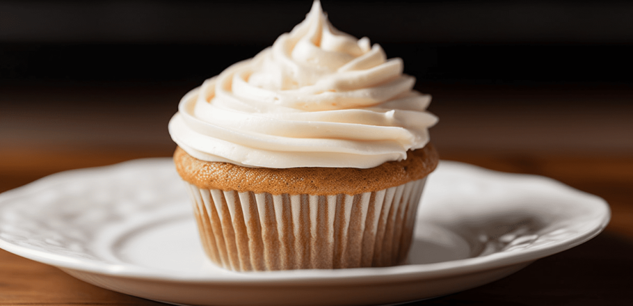 creamy whipped cream frosting