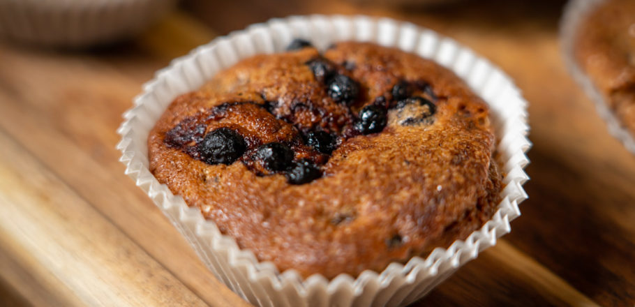 easy to make blueberry muffins