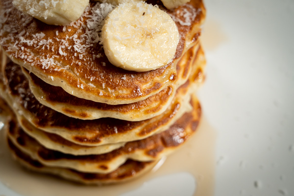 banana pancakes johnson