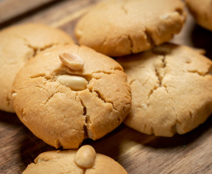 easiest peanut butter cookies ever