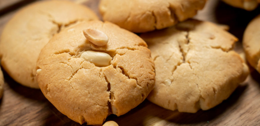 easiest peanut butter cookies ever