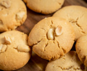 homemade peanut butter cookies