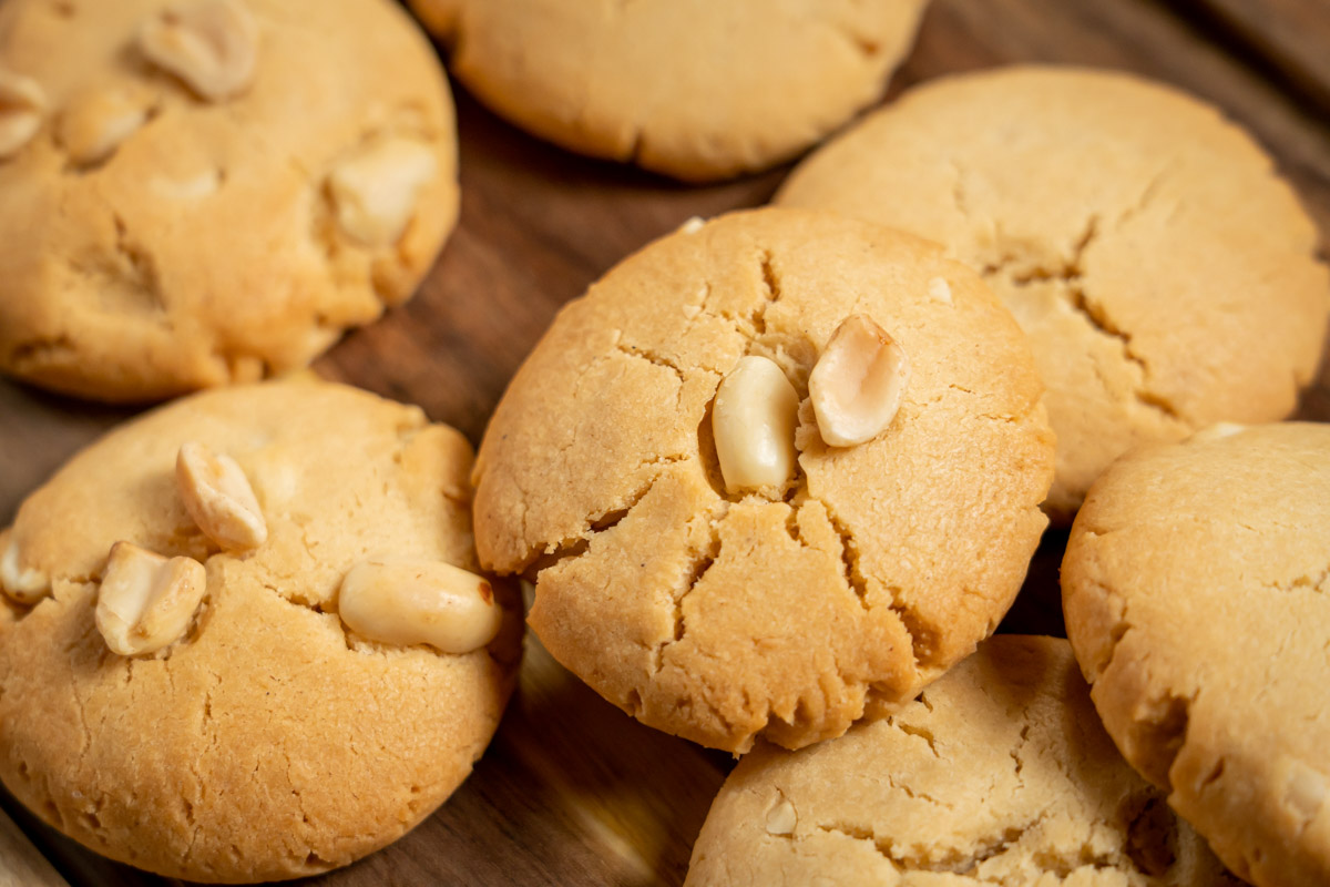 homemade peanut butter cookies