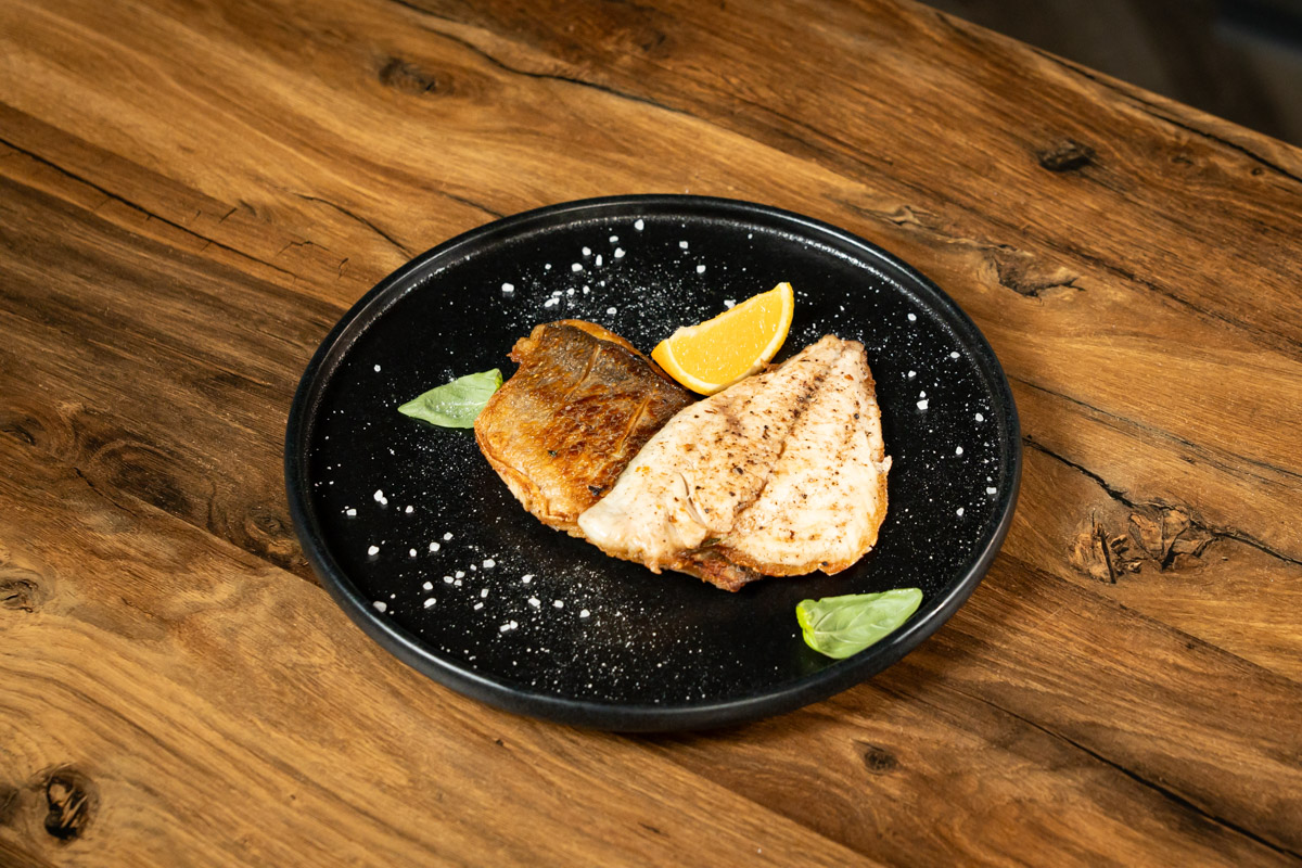 quick crispy pan-fried fillet of dorado recipe