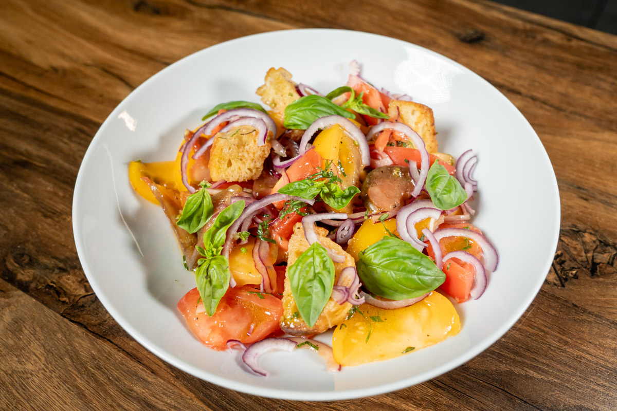 quick recipe for Panzanella salad