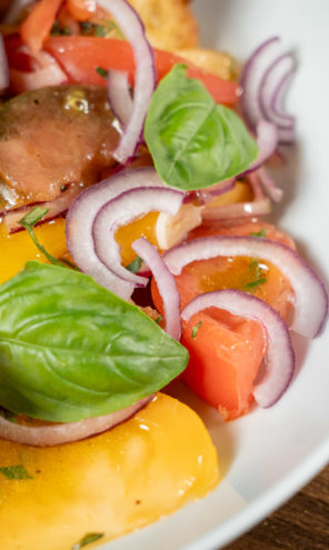 Panzanella salad recipe