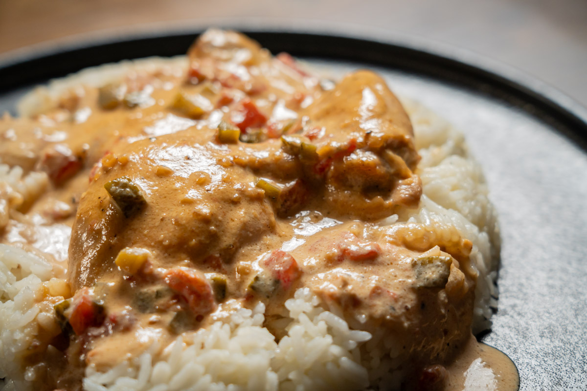 quick recipe for chicken with rice in soy and cream sauce